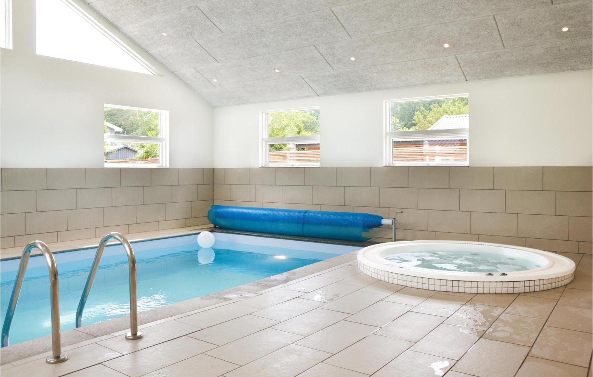 Stunning Home In Gilleleje With Sauna エクステリア 写真
